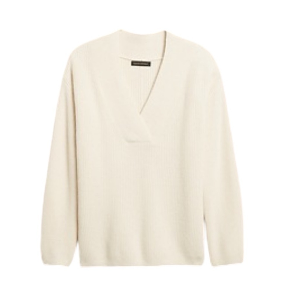 Banana Republic Italian Wool-Cashmere Blend Tunic
Sweater Cream Size Medium
